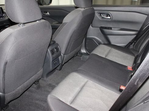 Certified 2024 Nissan Rogue SV AWD/4WD image 20