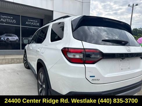 Used 2024 Honda Pilot Elite image 14