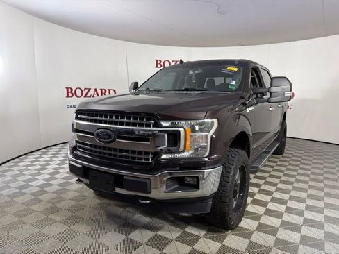 Used 2018 Ford F150 XLT w/ Equipment Group 302A Luxury AWD/4WD image 4