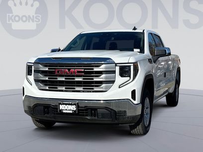 New 2026 GMC Sierra 1500 SLE