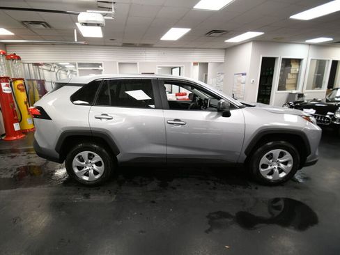Used 2025 Toyota RAV4 LE image 8