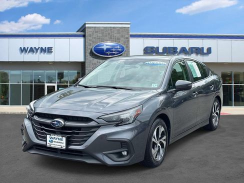 Certified 2025 Subaru Legacy Premium AWD/4WD image 2