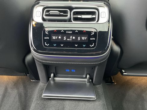 New 2026 Mercedes-Benz S 63 AMG S image 36