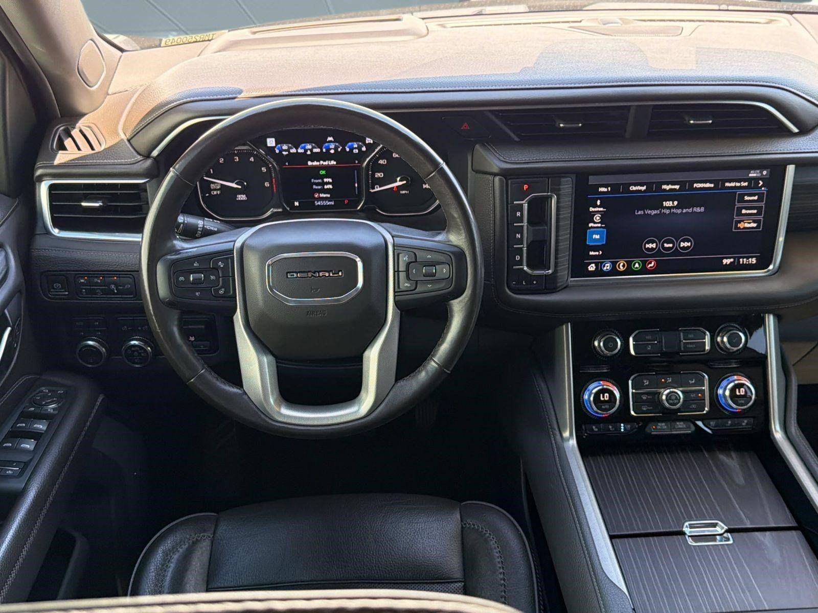 Used 2021 GMC Yukon Denali w/ Denali Ultimate Package AWD/4WD image 28