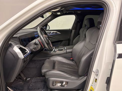 Certified 2023 BMW XM AWD/4WD image 5