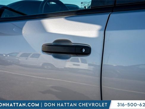 Used 2021 Chevrolet Silverado 1500 Custom Trail Boss w/ LPO, Dark Essentials Package image 26