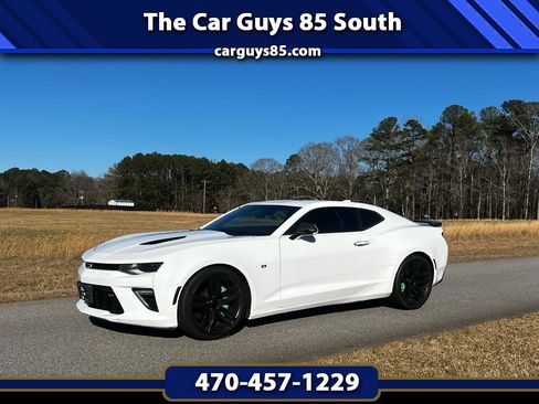 Used 2016 Chevrolet Camaro SS image 1