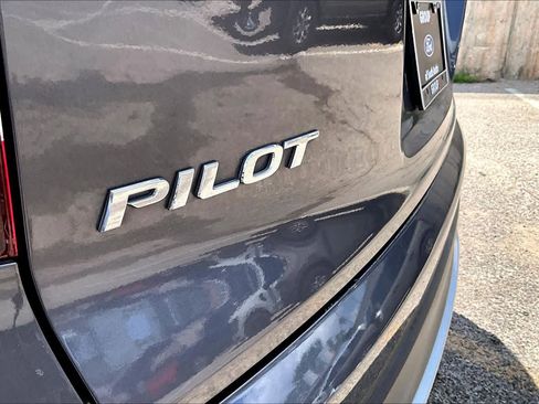 Used 2019 Honda Pilot EX-L image 10