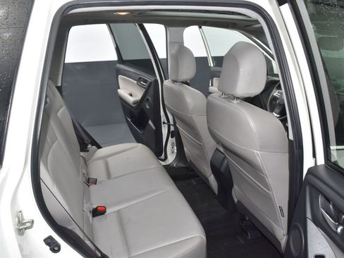 Used 2015 Subaru Forester 2.5i Touring image 15