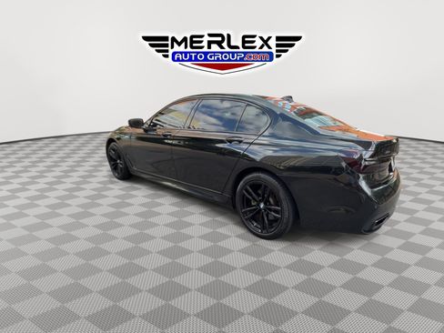 Used 2019 BMW 750i xDrive w/ M Sport Package AWD/4WD image 6