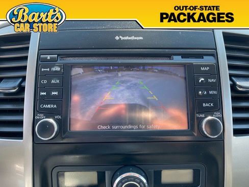 Used 2013 Nissan Frontier SL w/ Moonroof Pkg AWD/4WD image 34