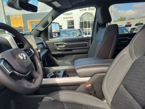 New 2026 RAM 1500 Big Horn AWD/4WD image 9