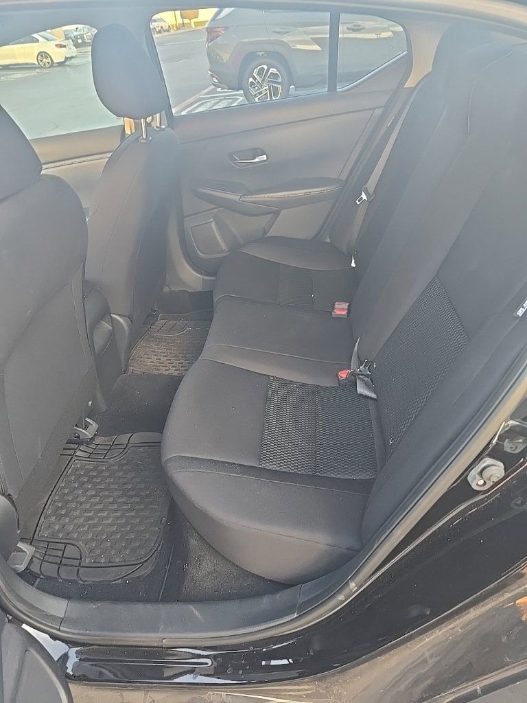 Used 2022 Nissan Sentra S FWD image 11