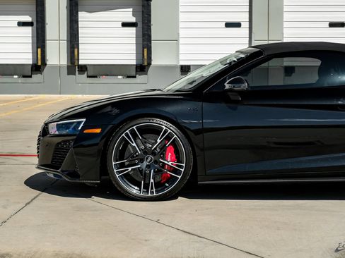 Used 2022 Audi R8 V10 performance AWD/4WD image 11