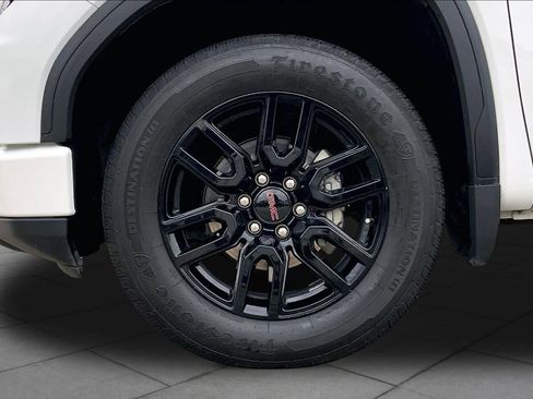 Used 2024 GMC Sierra 1500 Elevation RWD image 11