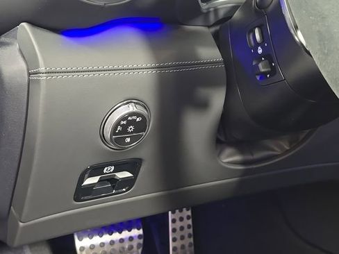 New 2026 Mercedes-Benz SL 63 AMG S e Performance 4MATIC image 18