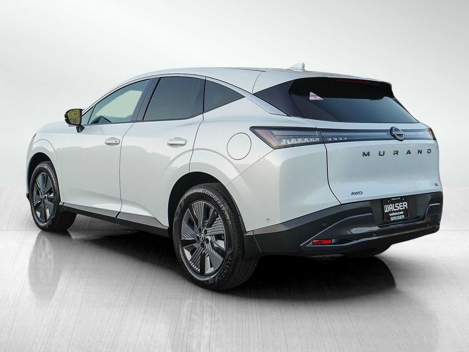 Used 2025 Nissan Murano SL AWD/4WD image 3