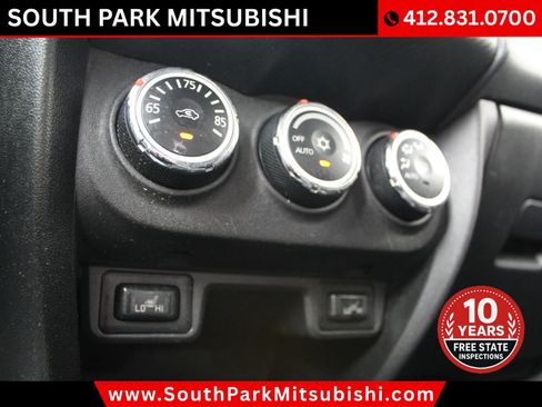 Used 2017 Mitsubishi Outlander Sport ES AWD/4WD image 16