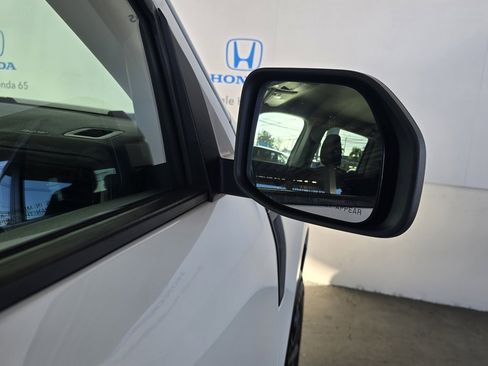 Used 2024 Ford Maverick XL image 39