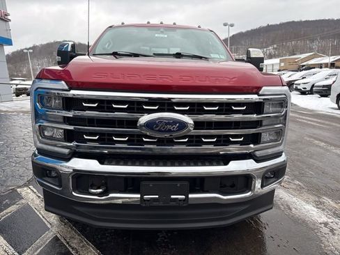 Used 2023 Ford F350 Lariat w/ Chrome Package image 2