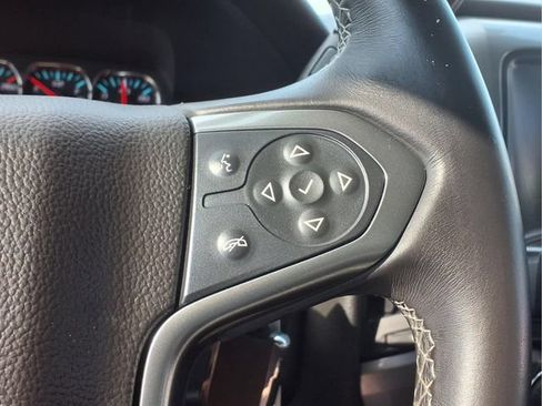 Used 2017 Chevrolet Silverado 1500 LT w/ All Star Edition AWD/4WD image 29