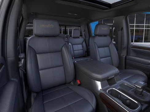 New 2026 Chevrolet Silverado 1500 High Country AWD/4WD image 16