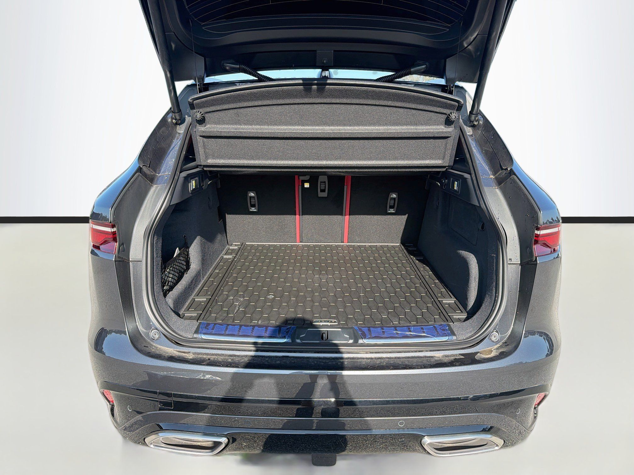 New 2026 Jaguar F-PACE R-Dynamic S AWD/4WD image 12