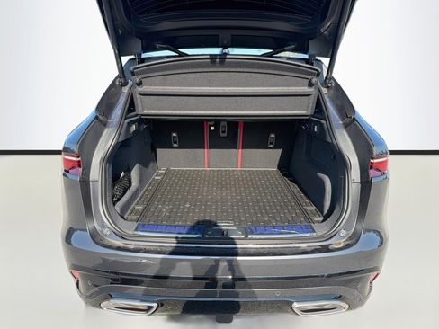 New 2026 Jaguar F-PACE R-Dynamic S AWD/4WD image 12