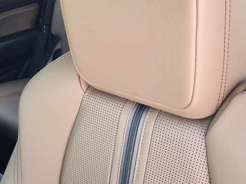 New 2026 Toyota 4Runner Limited AWD/4WD image 14