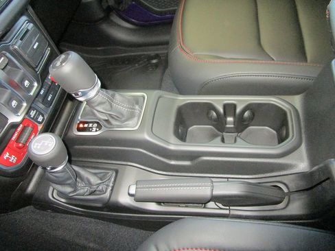 New 2026 Jeep Wrangler Rubicon w/ Safety Group image 33