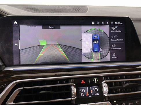 Used 2021 BMW X5 xDrive45e w/ Premium Package image 6