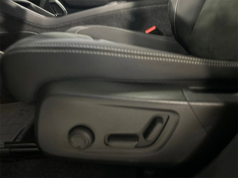 Certified 2023 Volvo XC40 Recharge Plus w/ Protection Package Premier image 11