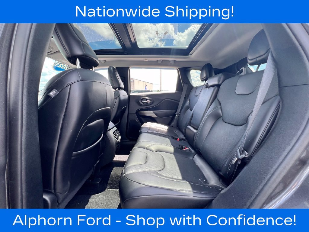 Used 2021 Jeep Cherokee Limited AWD/4WD image 32