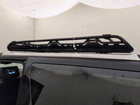 Used 2013 Cadillac Escalade ESV Platinum image 51