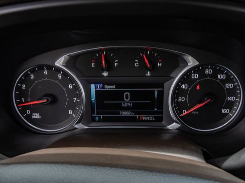 Used 2017 GMC Acadia SLT AWD/4WD image 32