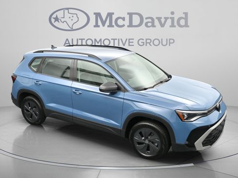 Used 2025 Volkswagen Taos S FWD image 32