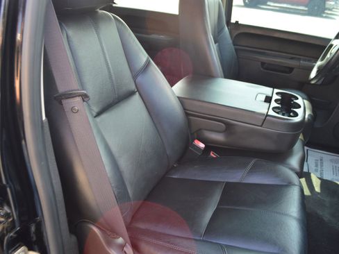 Used 2012 Chevrolet Silverado 1500 LT AWD/4WD image 23