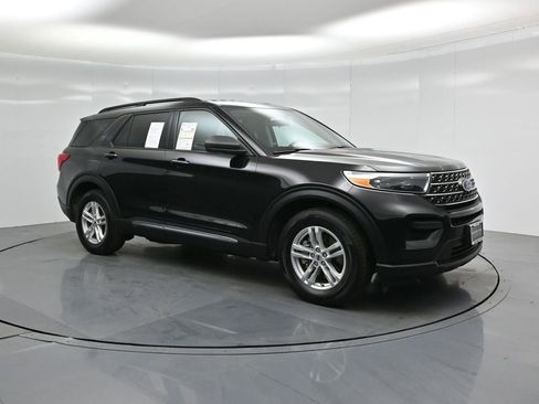 Certified 2022 Ford Explorer XLT image 27
