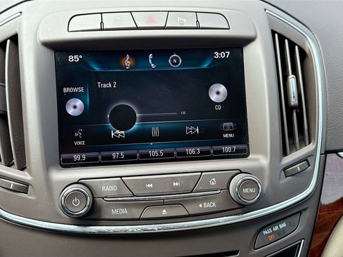 Used 2014 Buick Regal Premium FWD image 18