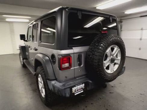 Used 2020 Jeep Wrangler Unlimited Sport S AWD/4WD image 7