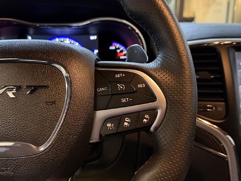 Used 2014 Jeep Grand Cherokee SRT8 w/ Luxury Group II image 20