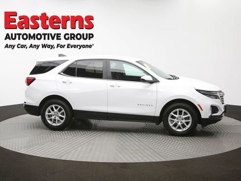 Used 2022 Chevrolet Equinox LT FWD image 45