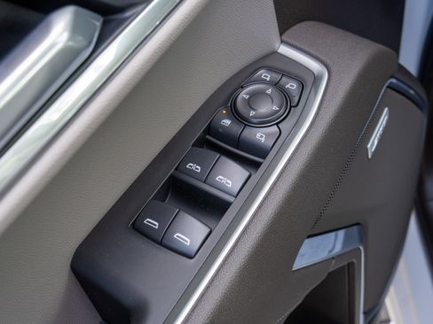 New 2026 GMC Sierra 1500 SLT AWD/4WD image 13