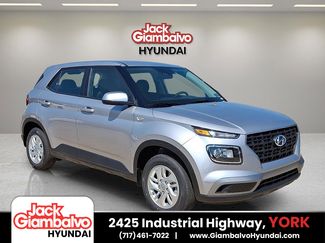 New 2025 Hyundai Venue SE image 1
