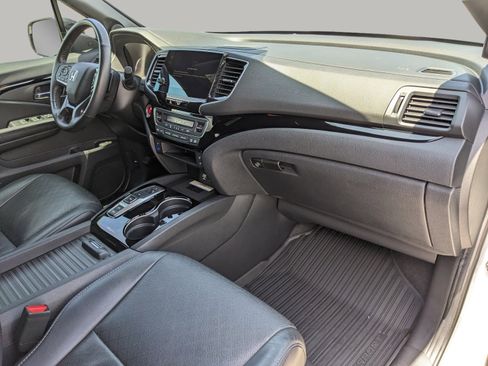 Used 2020 Honda Passport Elite image 12