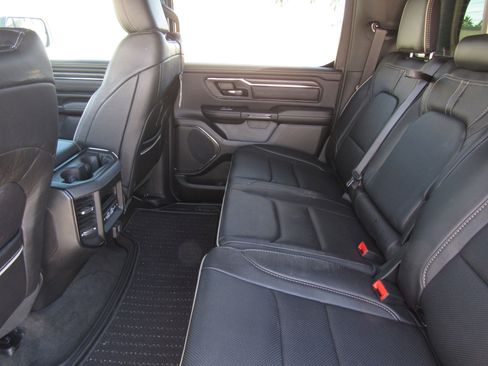 Used 2024 RAM 1500 Limited w/ Body Color Bumper Group image 13