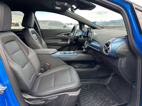 Used 2024 Chevrolet Equinox EV LT image 10