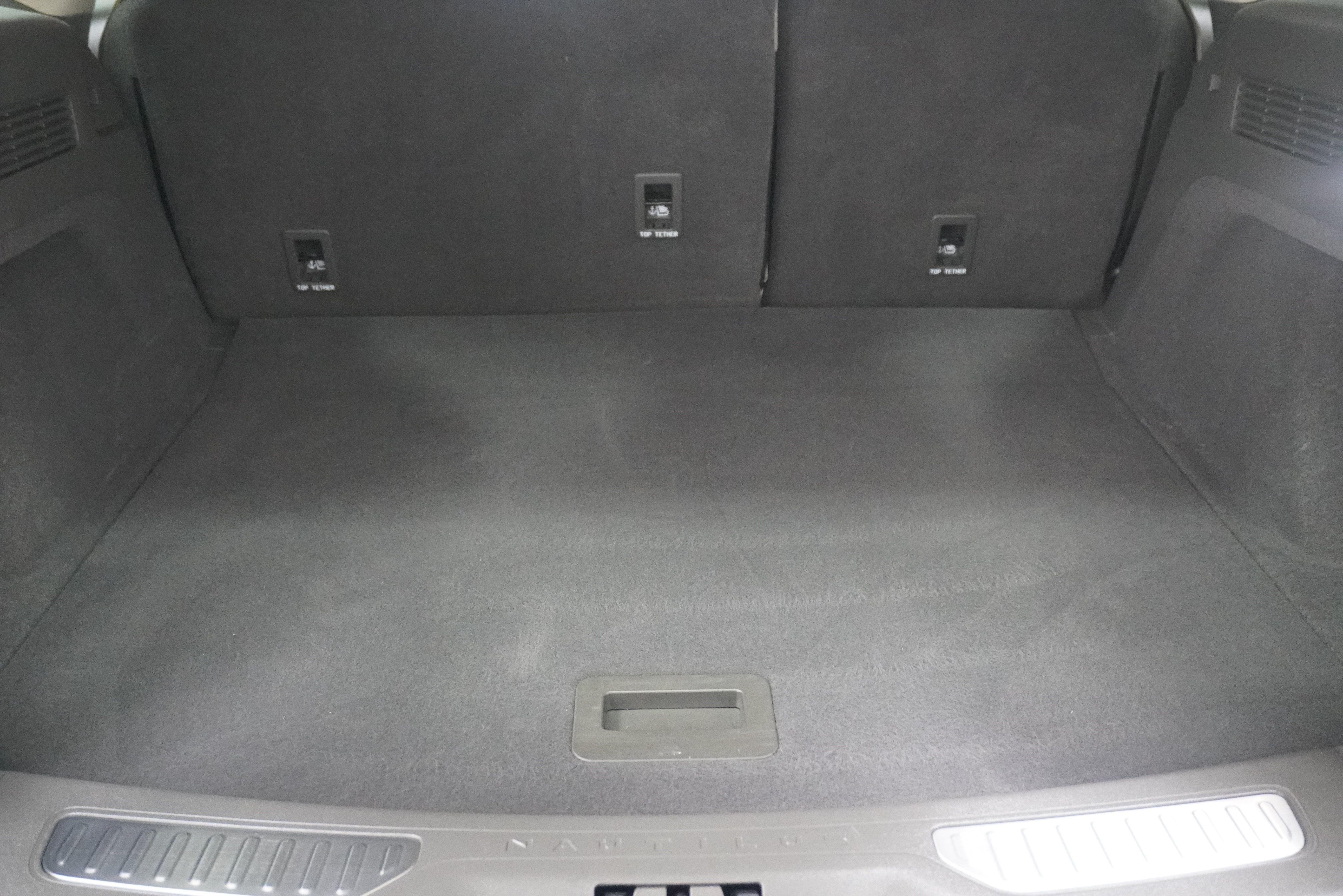 Used 2024 Lincoln Nautilus Premier AWD/4WD image 28