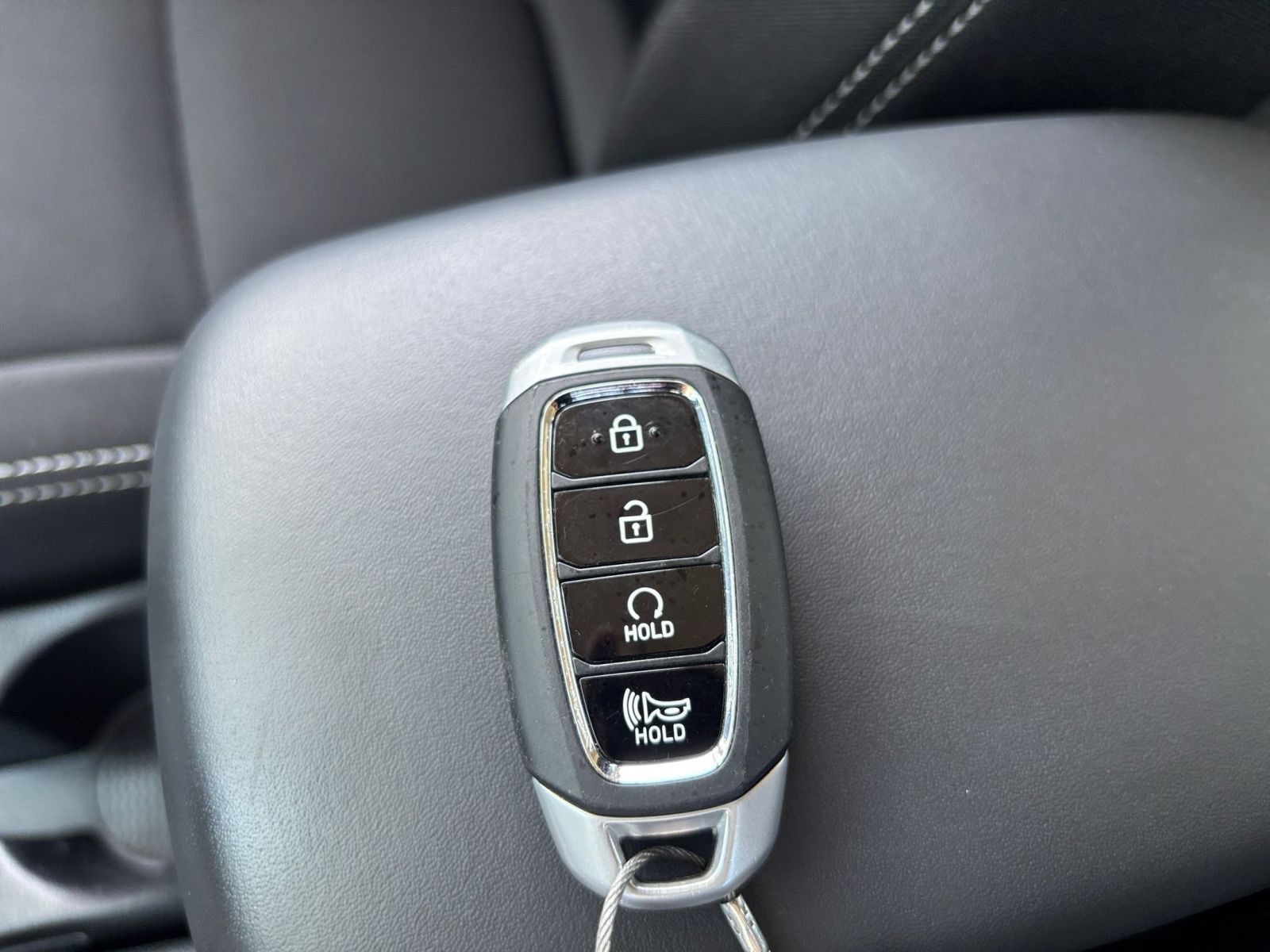 Used 2025 Hyundai Venue SEL FWD image 22