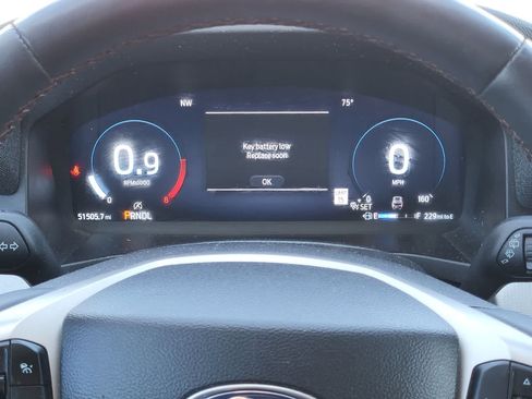 Used 2025 Ford Explorer Active w/ Active Comfort Package RWD image 14